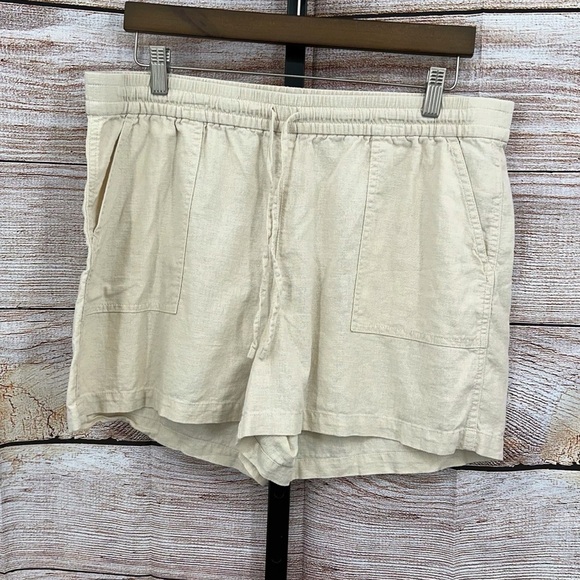 J. Crew Pants - J. Crew Light Tan Linen Shorts Size L